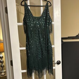Chic Sequin Fringe Mini Dress in Green